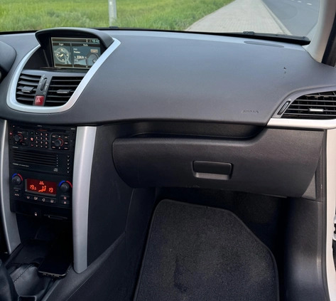 Peugeot 207 cena 10600 przebieg: 155835, rok produkcji 2008 z Polkowice małe 466